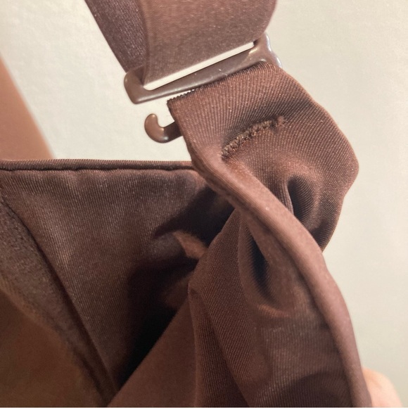 SKIMS  Sz 36DDDD Underwire Adjustable Straps Non Padded Side Support Bra - Picture 10 of 11